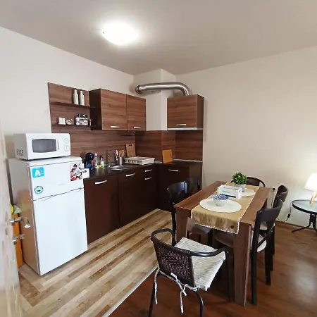 Apartment Diamond Beach Apartments Burgas