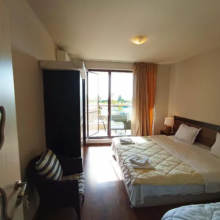 Diamond Apartment